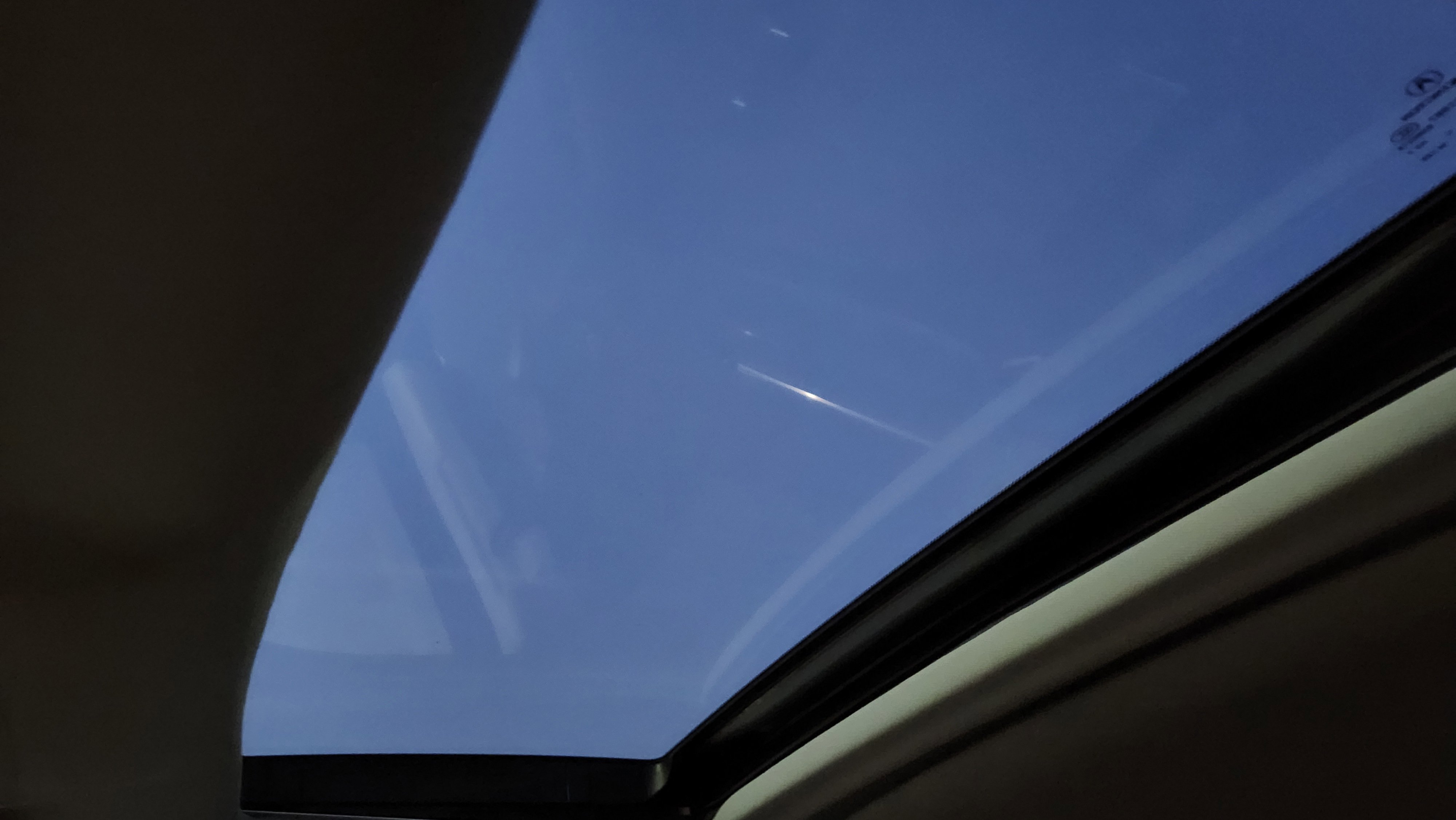 Used 2017 Acura MDX SH-AWD image 3