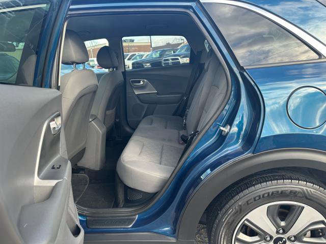 Used 2022 Kia Niro LX image 12