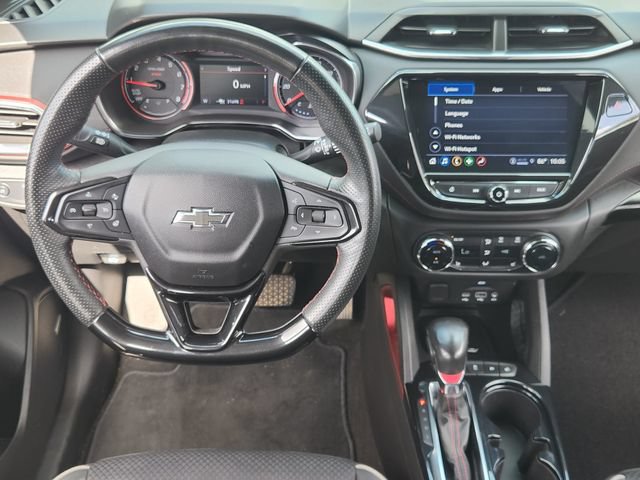 Used 2022 Chevrolet TrailBlazer RS w/ Technology Package FWD image 25