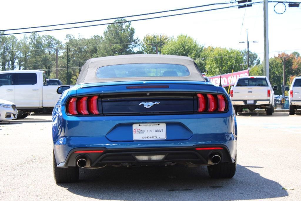 Used 2018 Ford Mustang Premium image 6