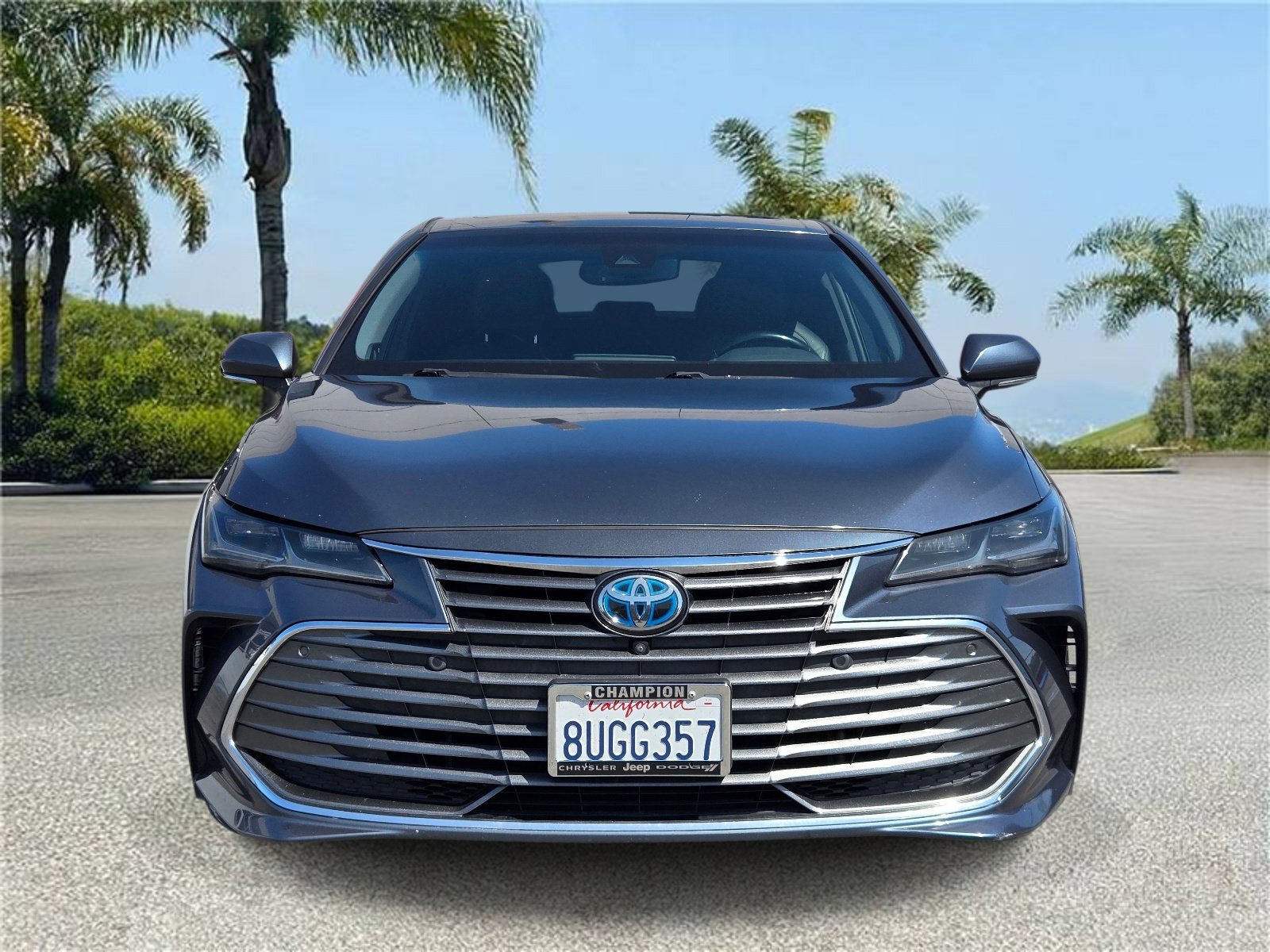 Used 2021 Toyota Avalon Limited w/ Advanced Safety Package FWD image 3