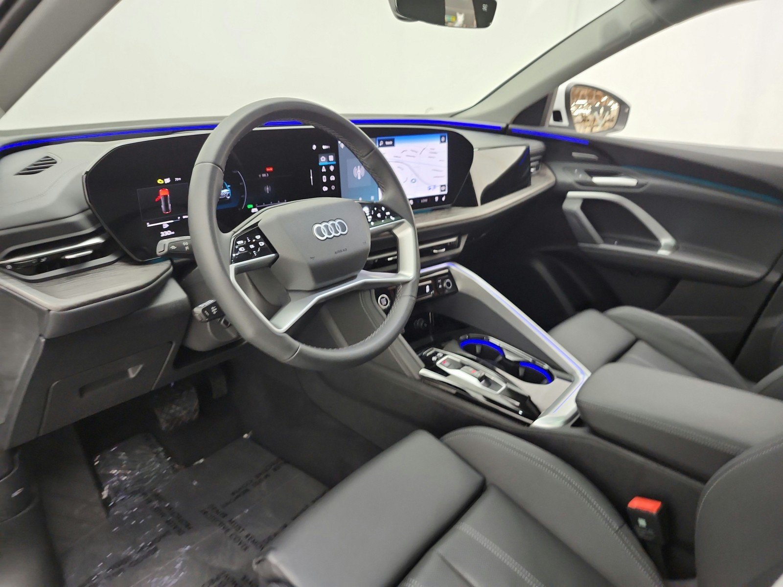 Used 2025 Audi Q5 Premium Plus w/ Premium Plus AWD/4WD image 12