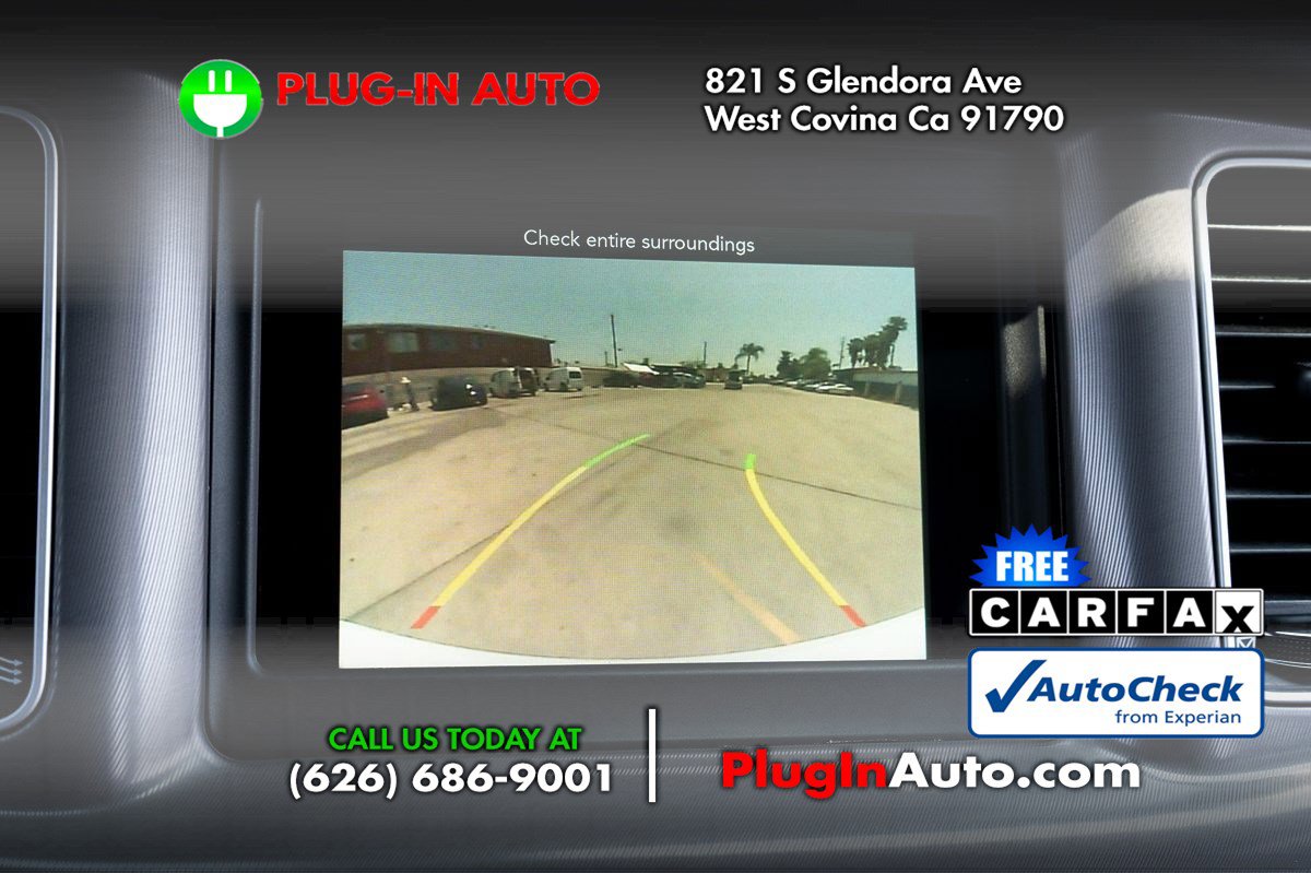 Used 2022 Dodge Charger SXT RWD image 26