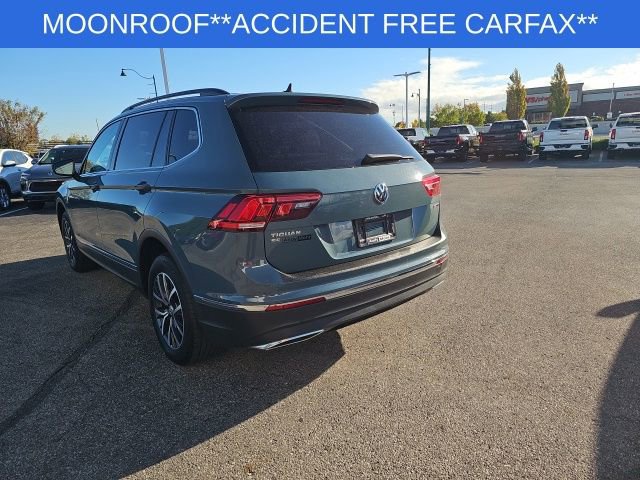 Used 2020 Volkswagen Tiguan SE w/ Panoramic Sunroof Package image 17