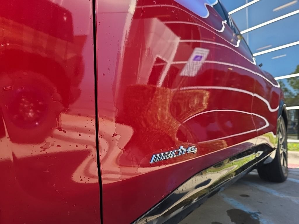 Used 2021 Ford Mustang Mach-E Premium image 18