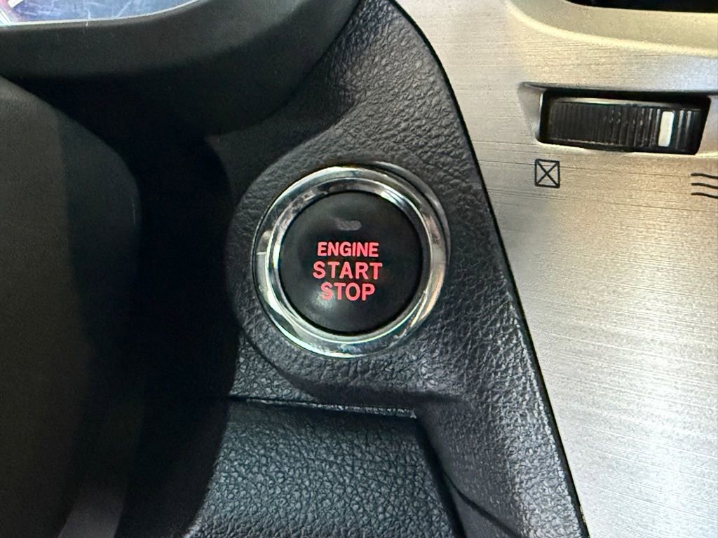 Used 2013 Subaru Outback 2.5i Limited w/ Special Appearance Pkg image 31