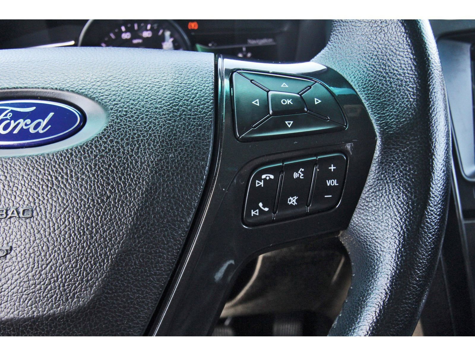 Used 2017 Ford Explorer XLT w/ Equipment Group 202A image 20