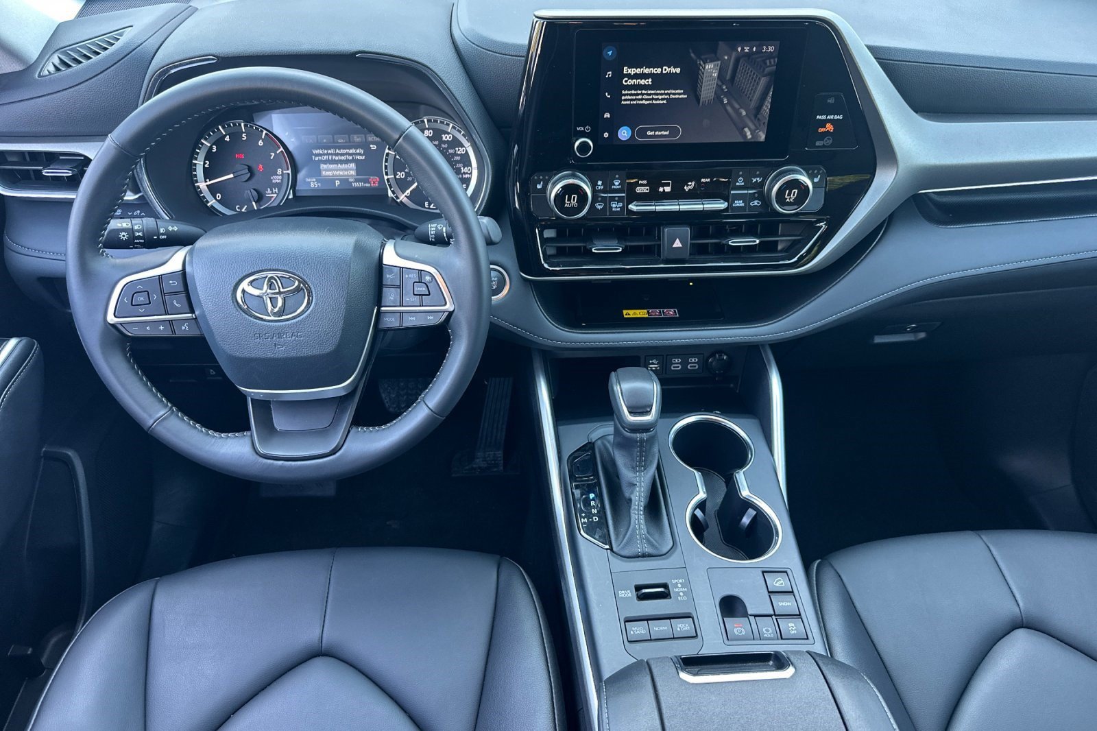 Used 2026 Toyota Highlander XLE AWD/4WD image 29
