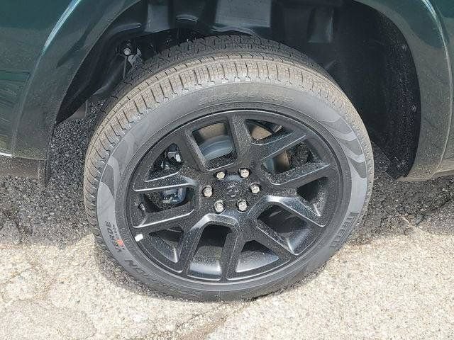 New 2026 RAM 1500 Laramie w/ Night Edition AWD/4WD image 5