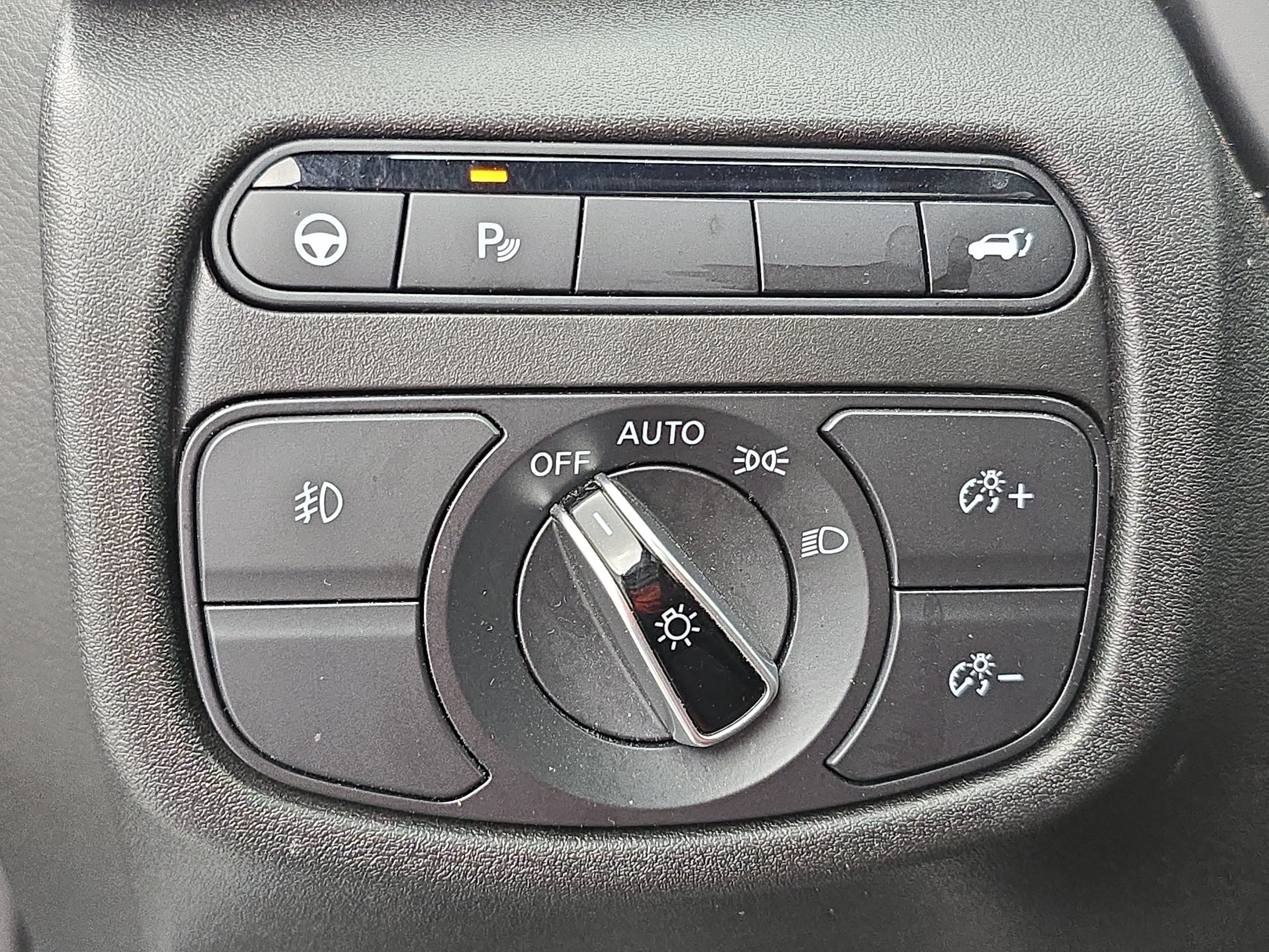 Used 2023 INFINITI QX50 Sport w/ Cargo Package FWD image 26