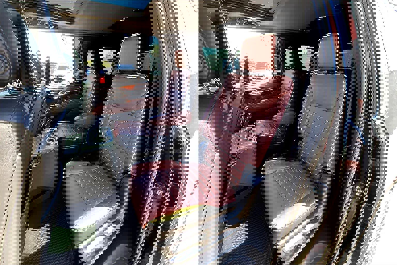 Used 2024 GMC Yukon XL Denali Ultimate image 19