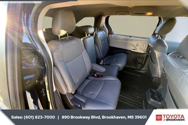 Used 2023 Toyota Sienna LE image 20