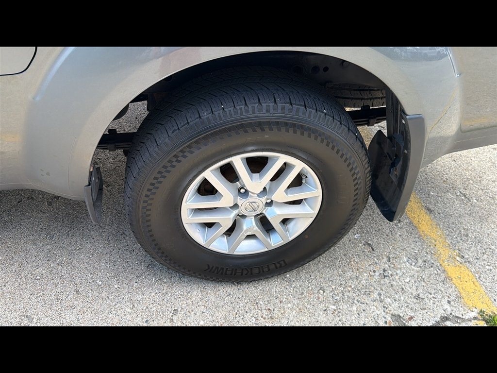Used 2018 Nissan Frontier SV AWD/4WD image 26
