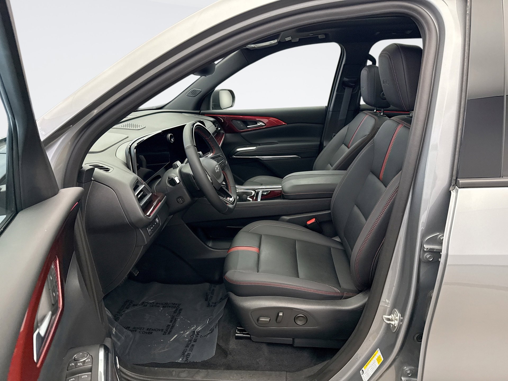 Used 2024 Chevrolet Traverse RS AWD/4WD image 10