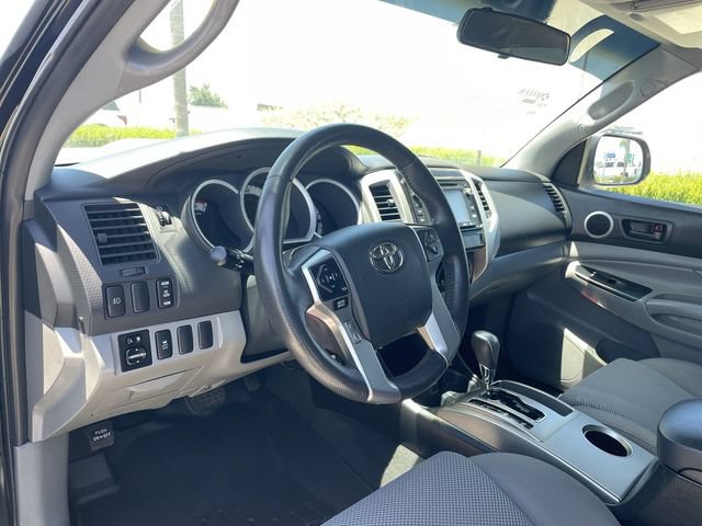 Used 2015 Toyota Tacoma PreRunner w/ TRD Sport Package RWD image 10