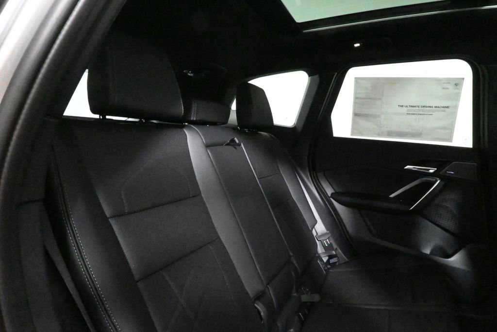 Used 2026 BMW X1 xDrive28i w/ Technology Package image 34