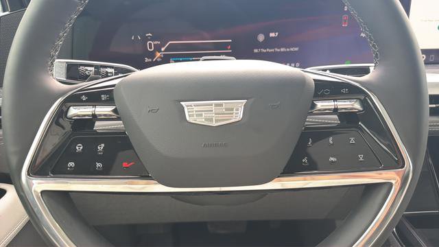 Used 2026 Cadillac Escalade IQL Sport 1 w/ LPO, Floor Liner Package AWD/4WD image 9