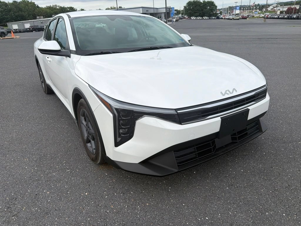 Used 2026 Kia K4 FWD image 7
