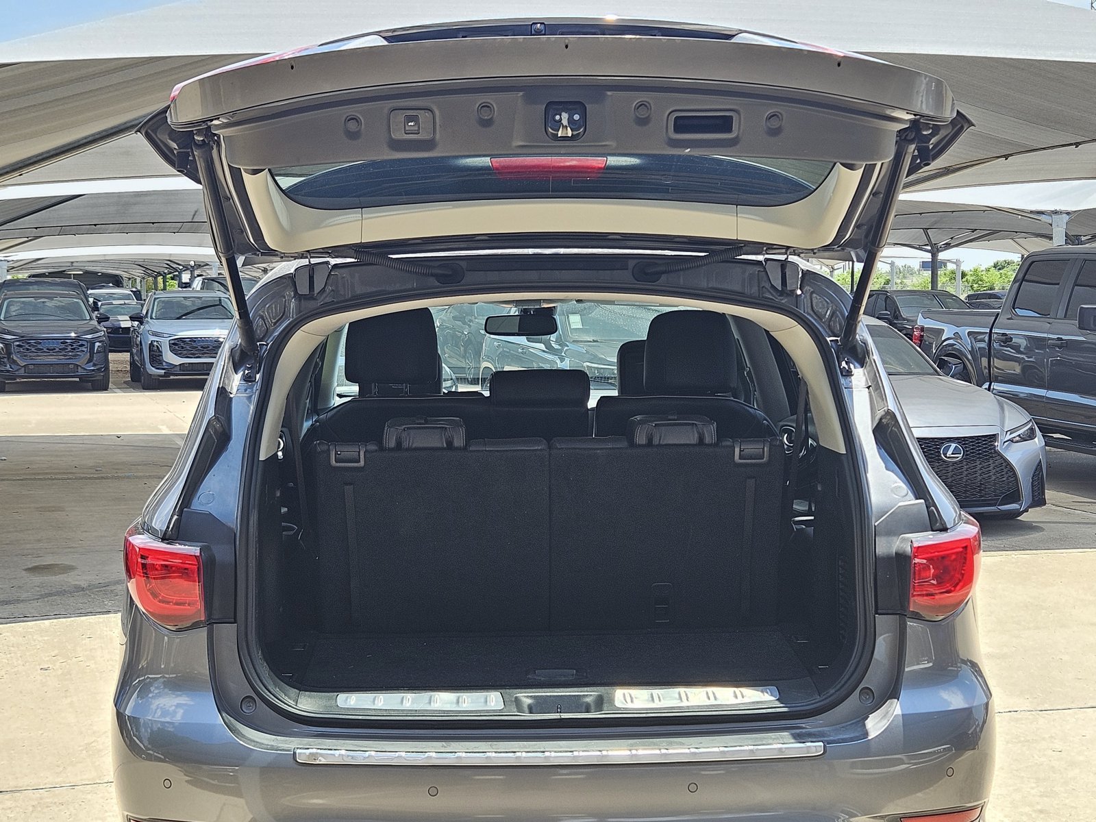 Used 2018 INFINITI QX60 FWD w/ Premium Plus Package image 23