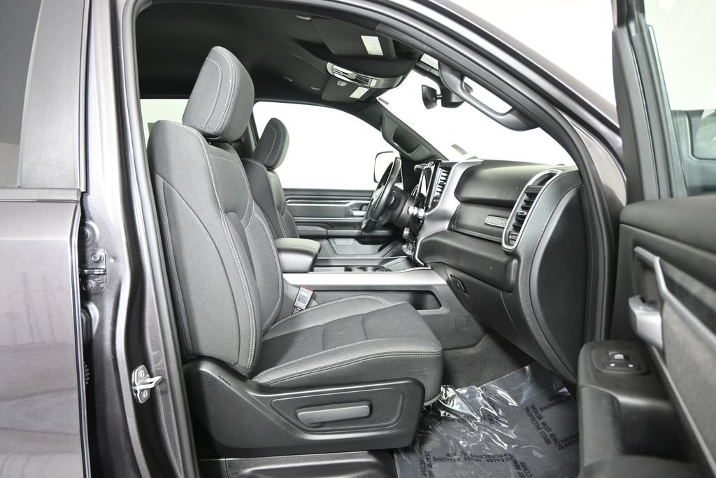 Used 2021 RAM 1500 Big Horn AWD/4WD image 14