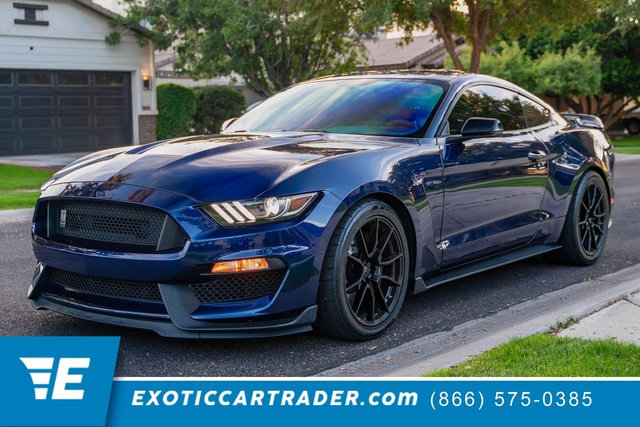 Used 2020 Ford Mustang Shelby GT350 w/ Technology Package image 1