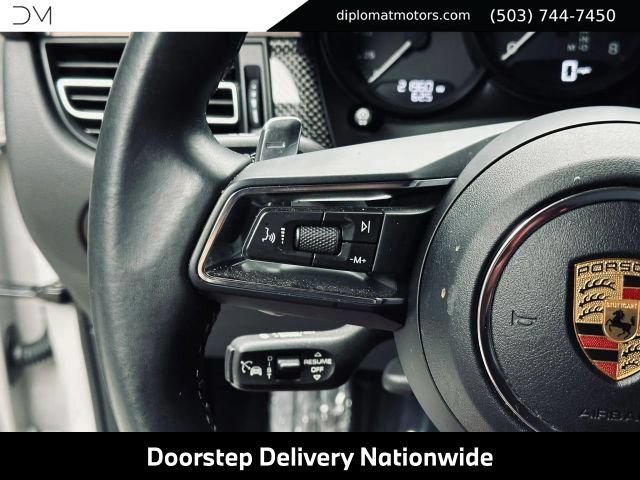 Used 2022 Porsche Macan GTS AWD/4WD image 28