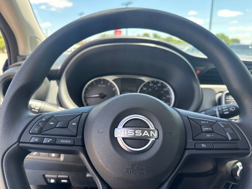Used 2025 Nissan Kicks Play S FWD image 42
