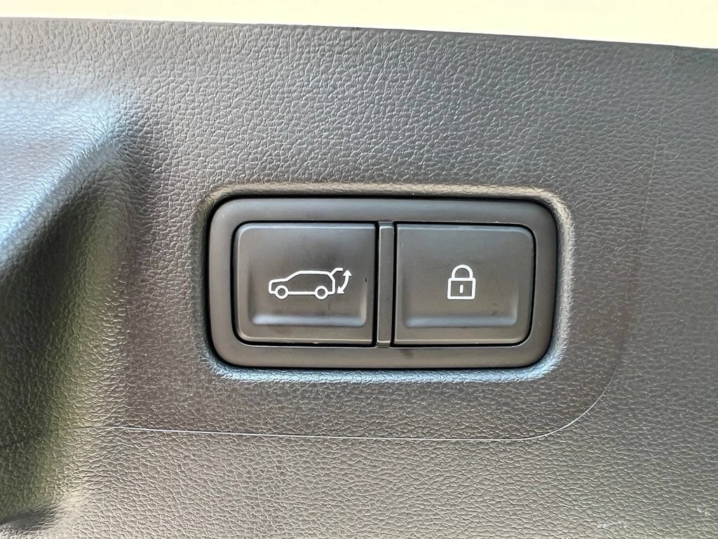Certified 2026 Hyundai Santa Fe SE FWD image 11