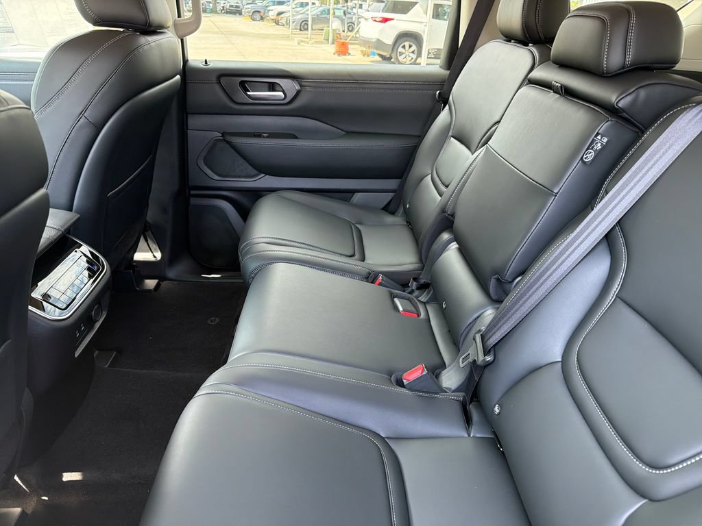 New 2026 Nissan Armada SV AWD/4WD image 28