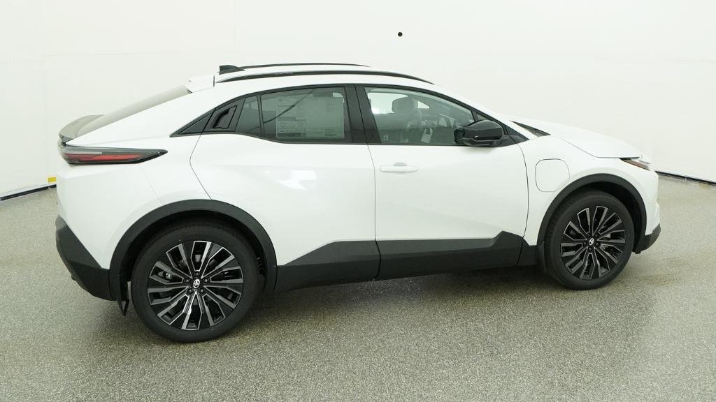 New 2026 Toyota C-HR AWD/4WD image 47