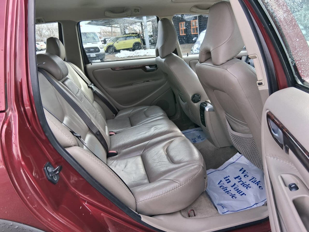 Used 2005 Volvo XC70 image 17