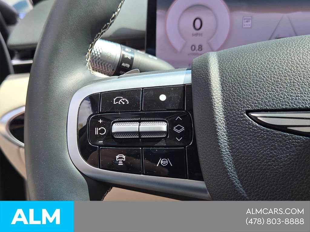 Used 2026 Genesis GV70 2.5T Advanced image 27