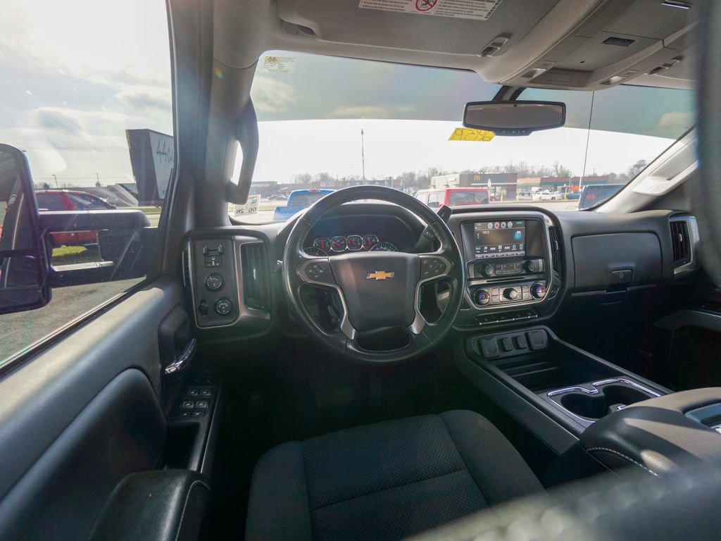Used 2019 Chevrolet Silverado 2500 LT w/ LT Convenience Package image 13