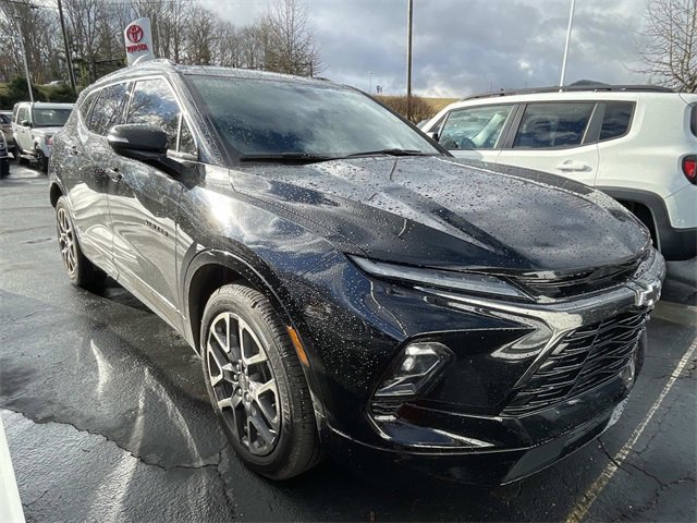 Used 2023 Chevrolet Blazer RS w/ Enhanced Convenience Package image 5