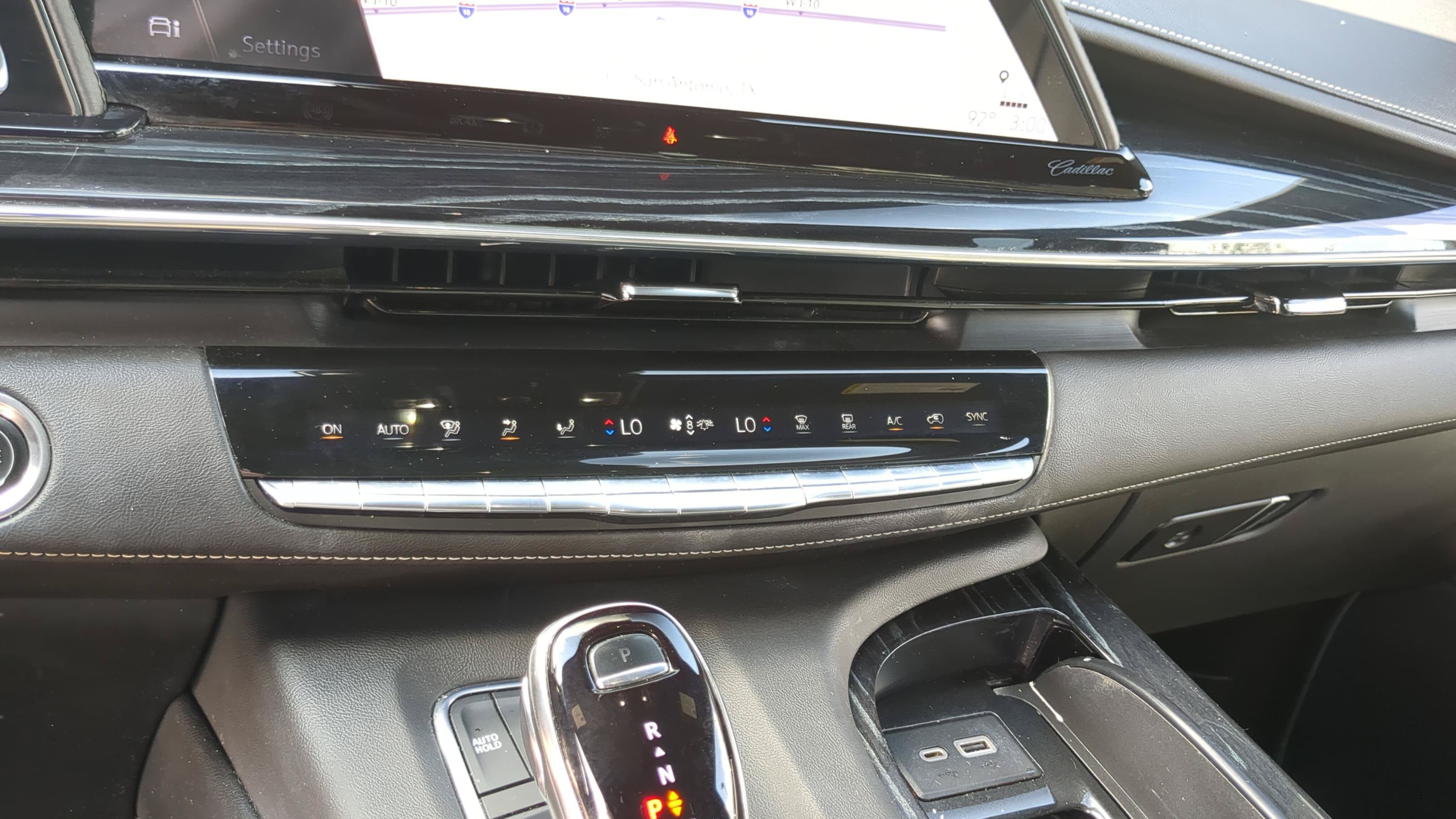 Used 2021 Cadillac Escalade Sport RWD image 18
