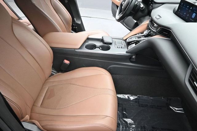 Used 2023 Acura TLX w/ Technology Package FWD image 18