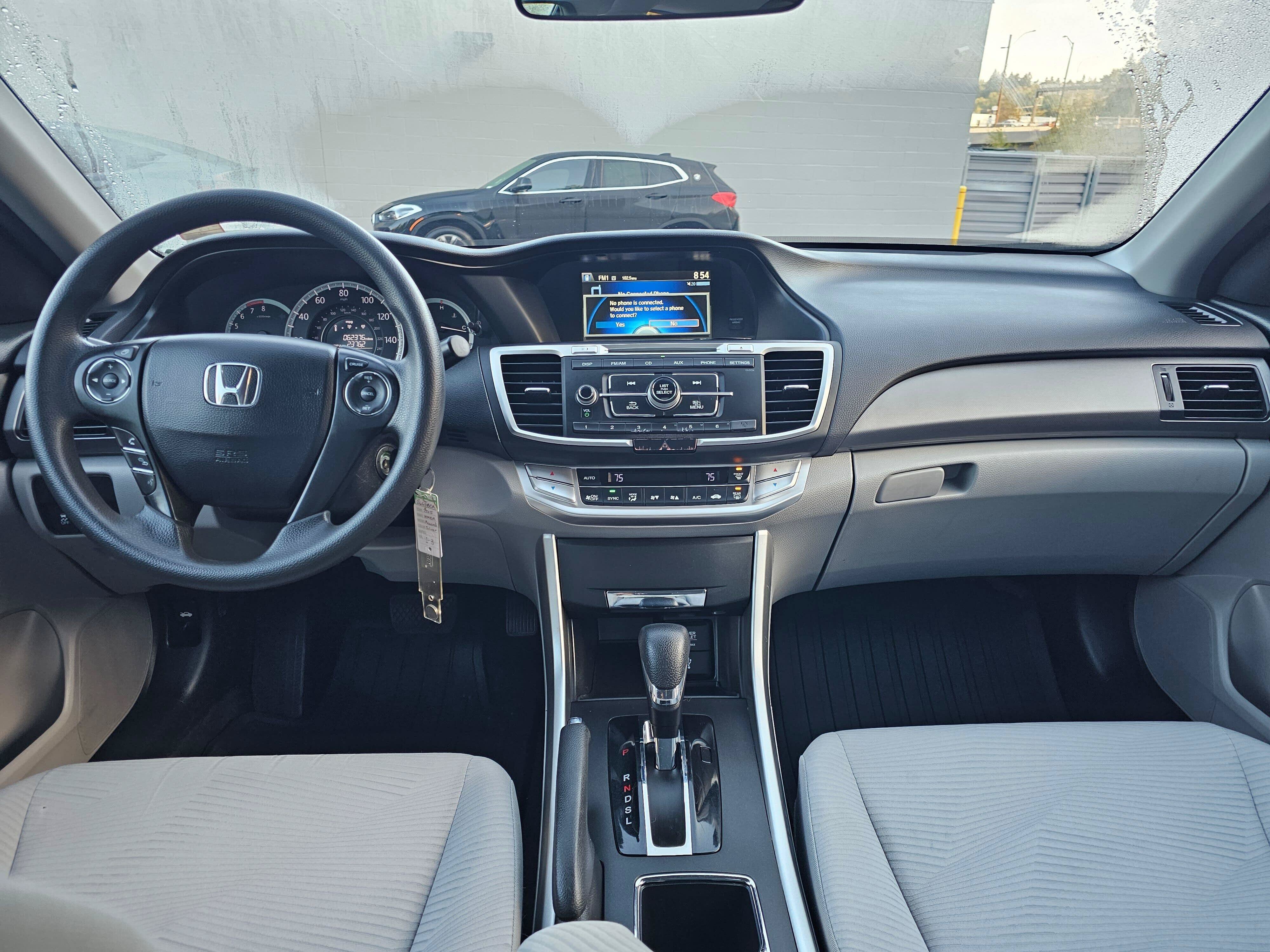 Used 2015 Honda Accord LX image 22