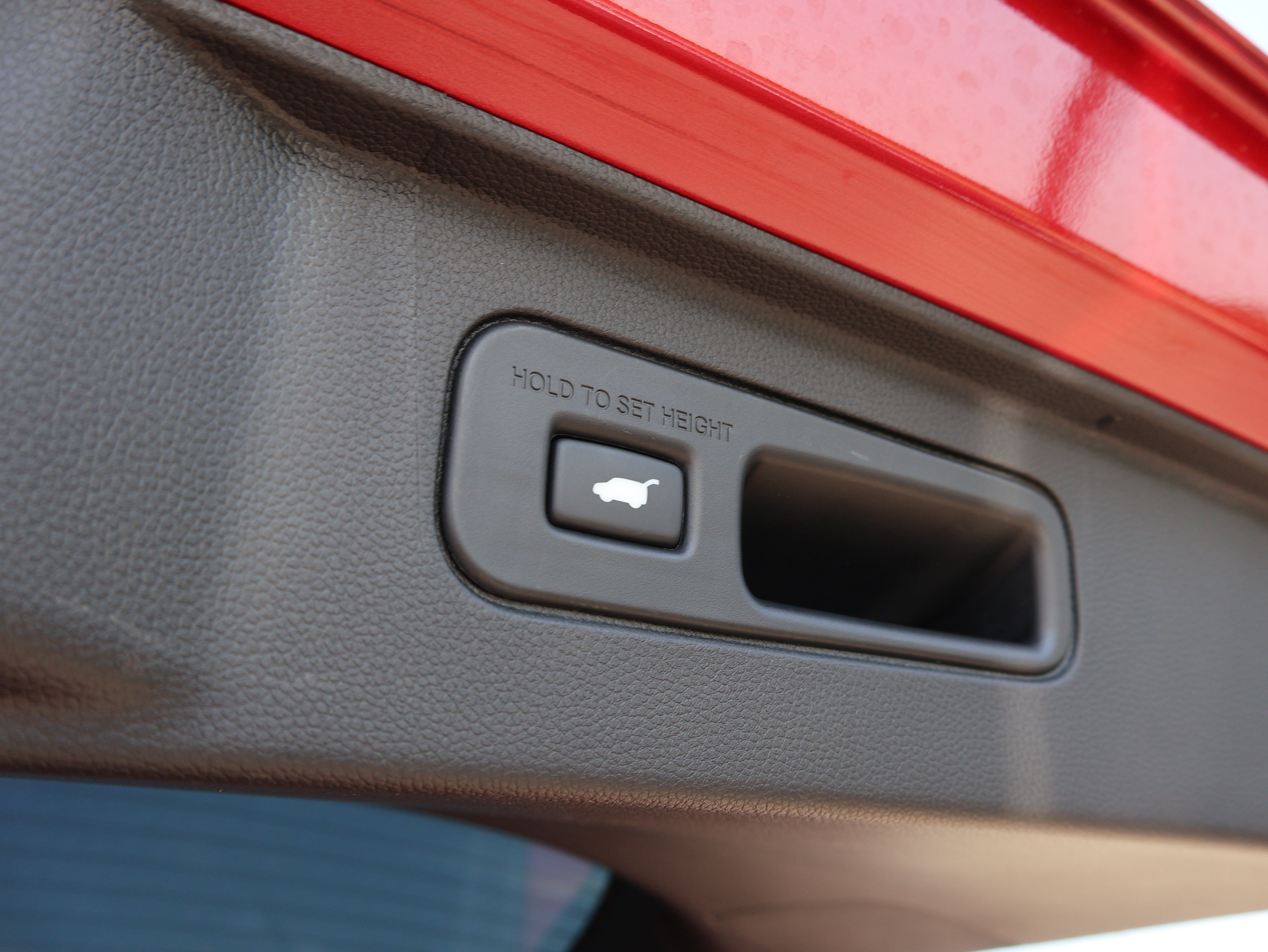 Used 2025 Honda Pilot TrailSport image 17