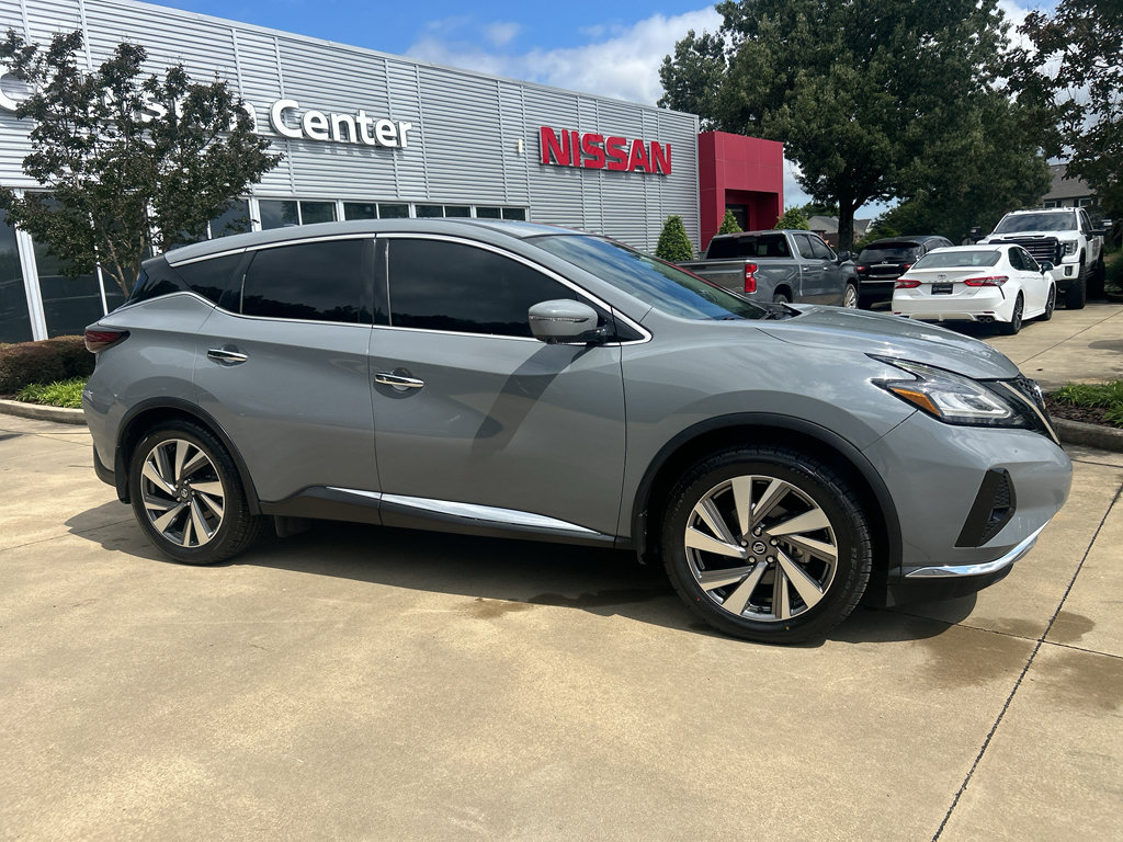 Used 2021 Nissan Murano SL w/ SL Moonroof Package FWD image 2