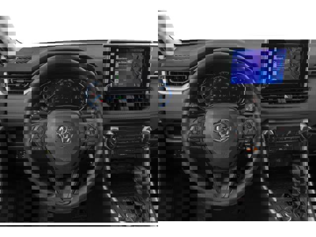 Used 2025 Toyota RAV4 LE image 7