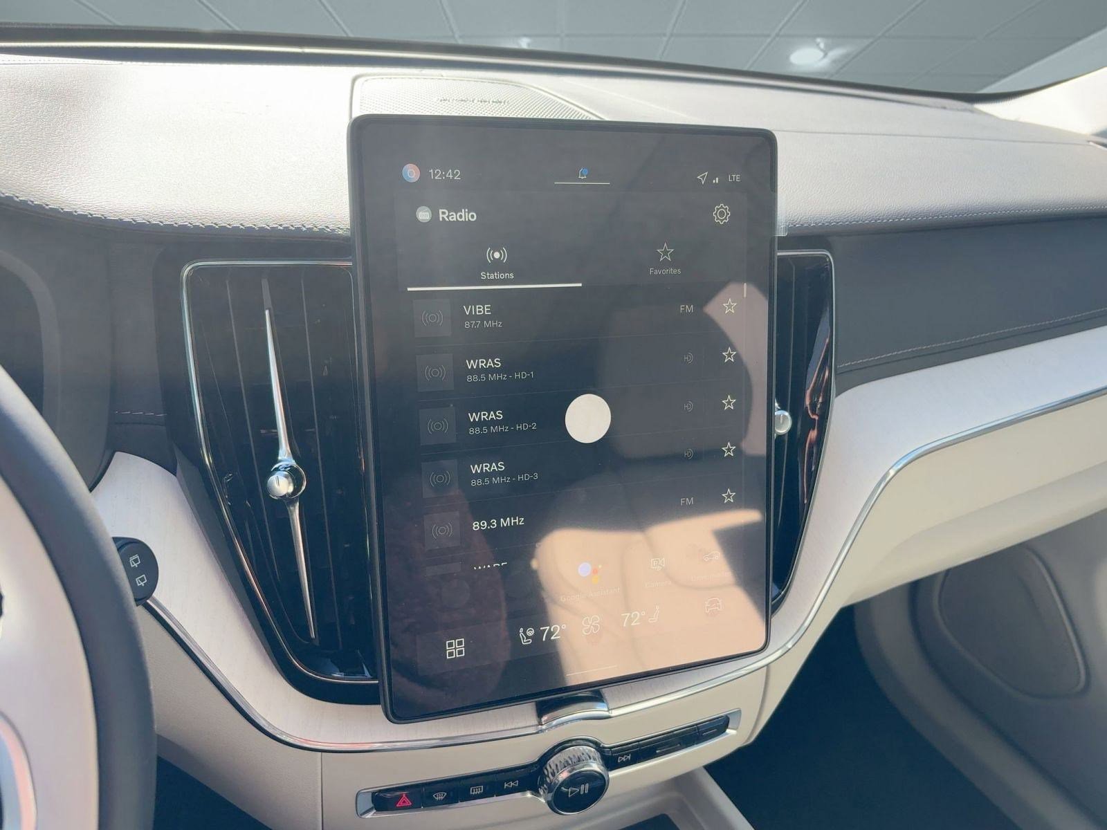 New 2026 Volvo XC60 B5 Ultra w/ Climate Package image 22