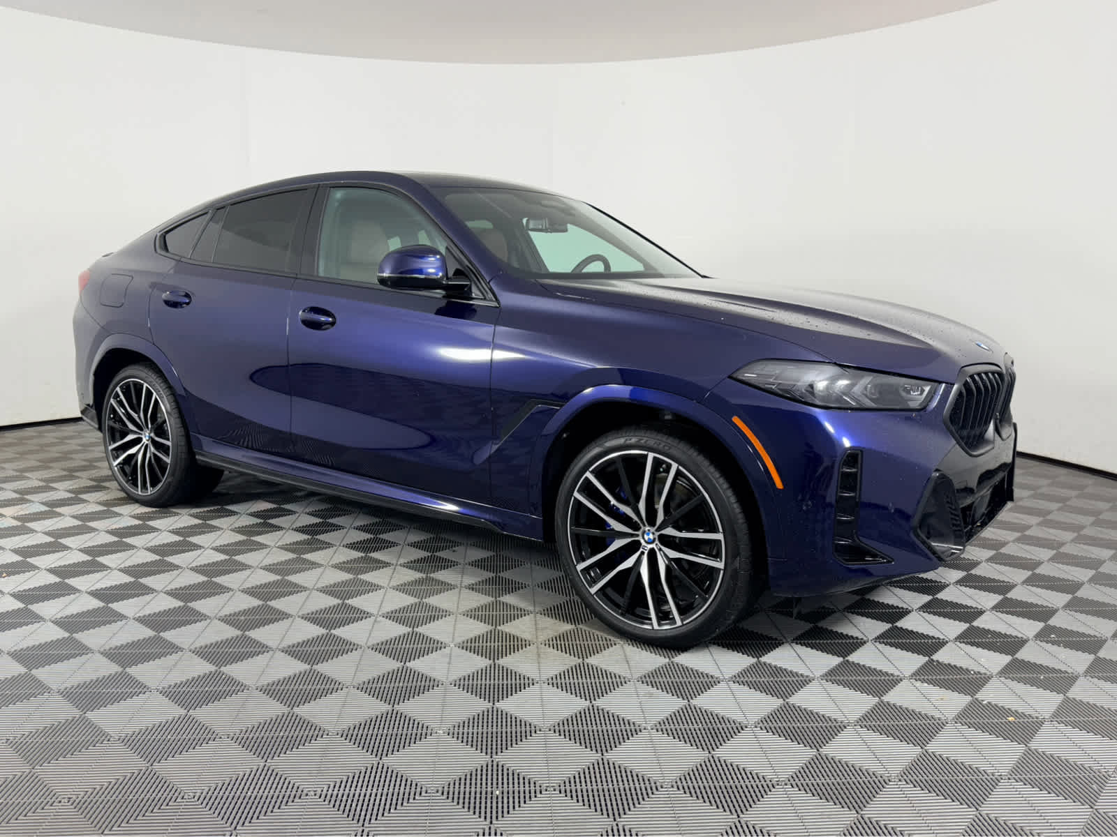 New 2026 BMW X6 xDrive40i