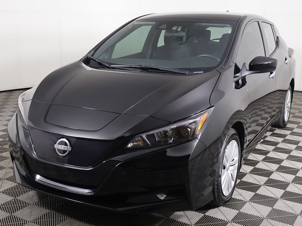 Used 2023 Nissan Leaf S FWD image 5