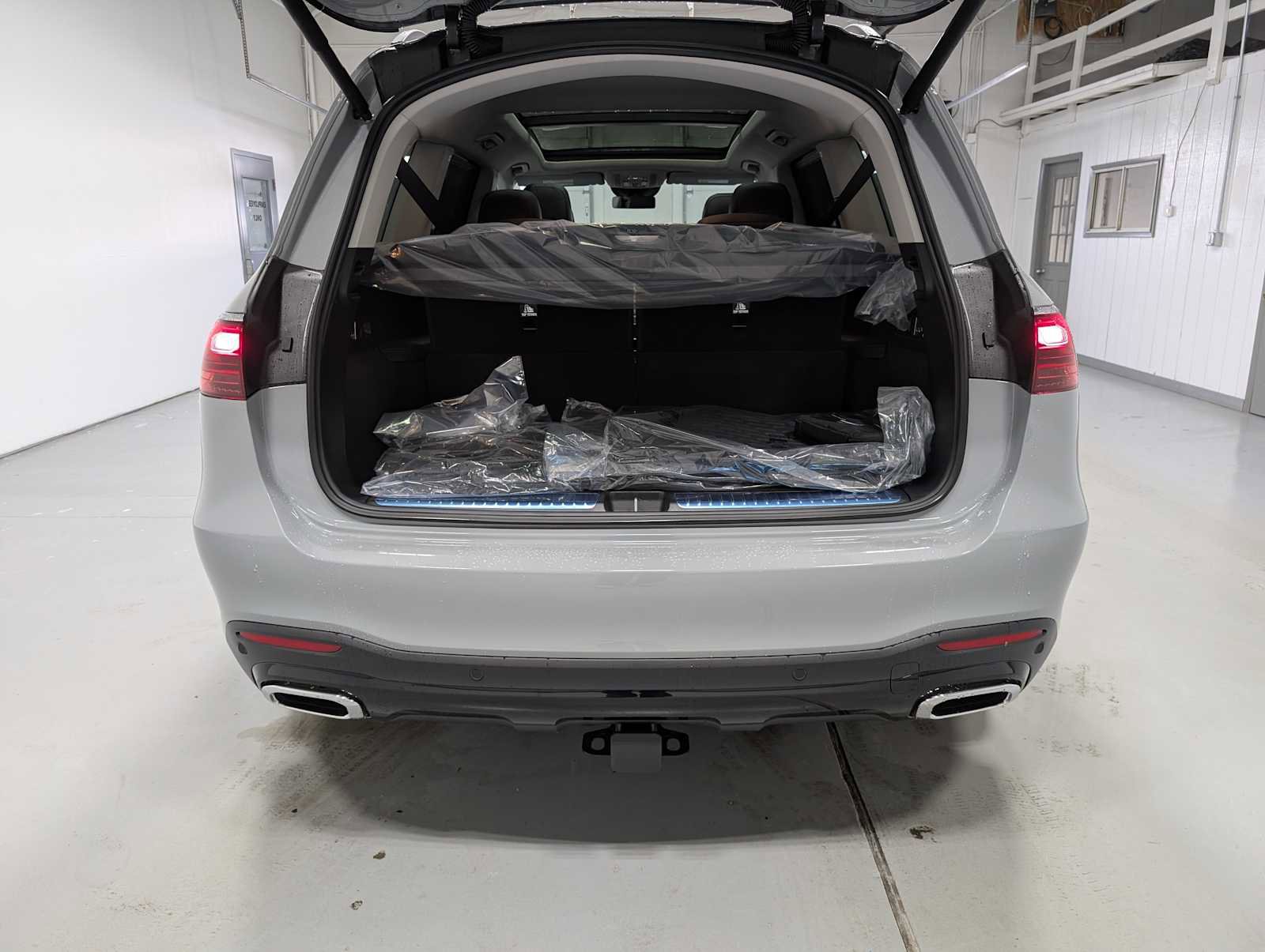 New 2026 Mercedes-Benz GLS 450 4MATIC image 23