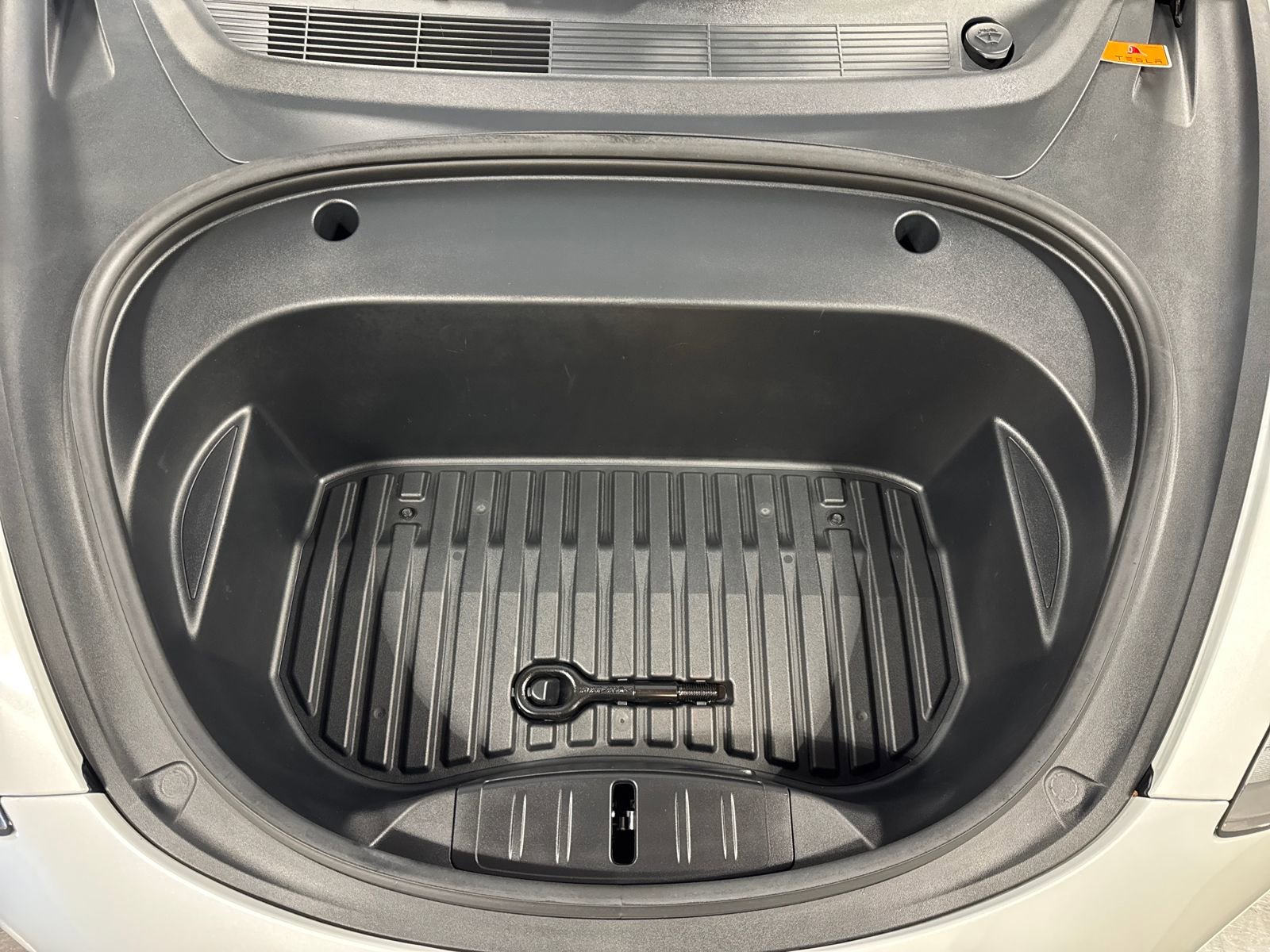 Used 2021 Tesla Model 3 Standard Range Plus image 28