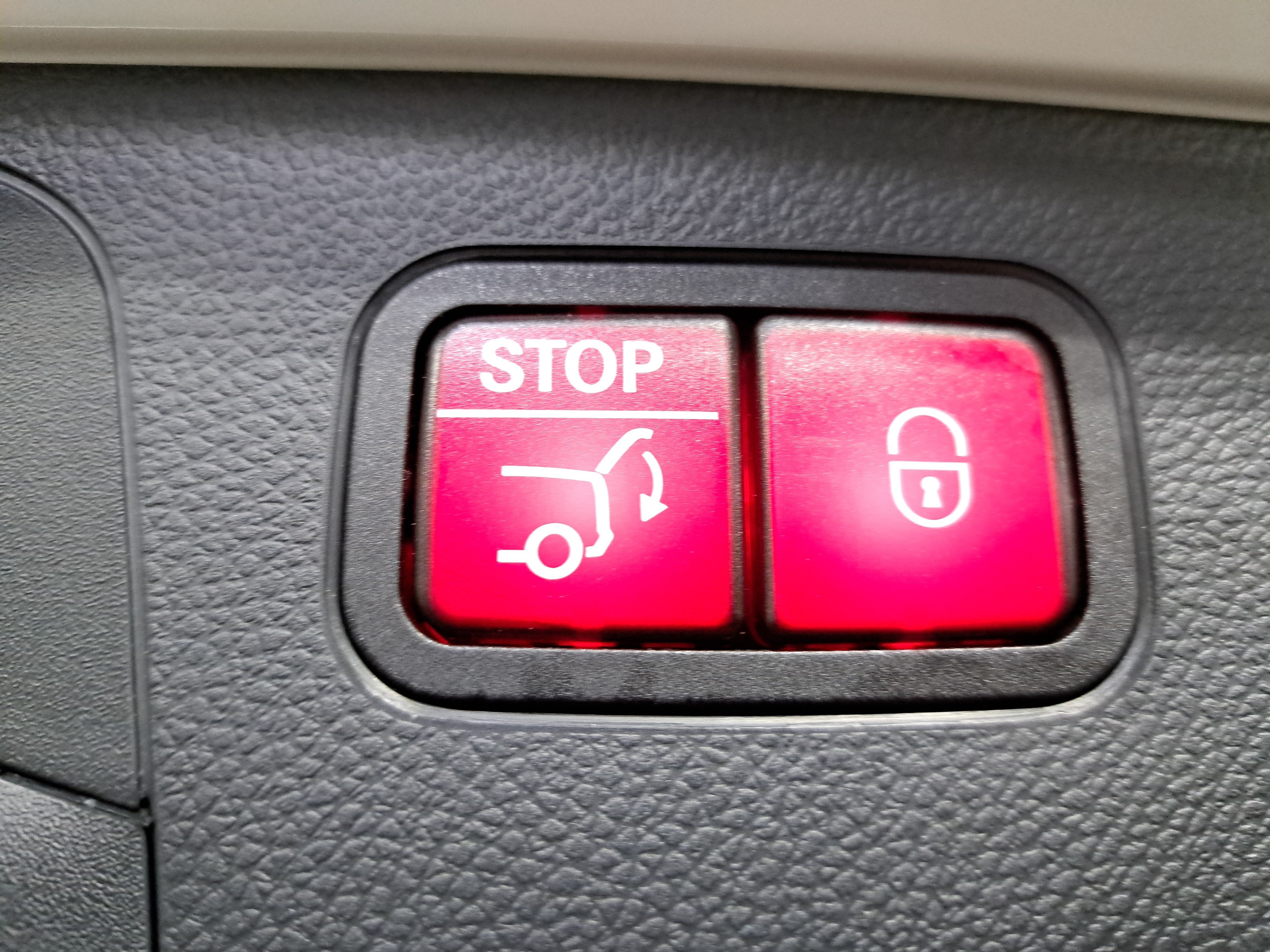 Certified 2022 Mercedes-Benz GLC 300 image 15