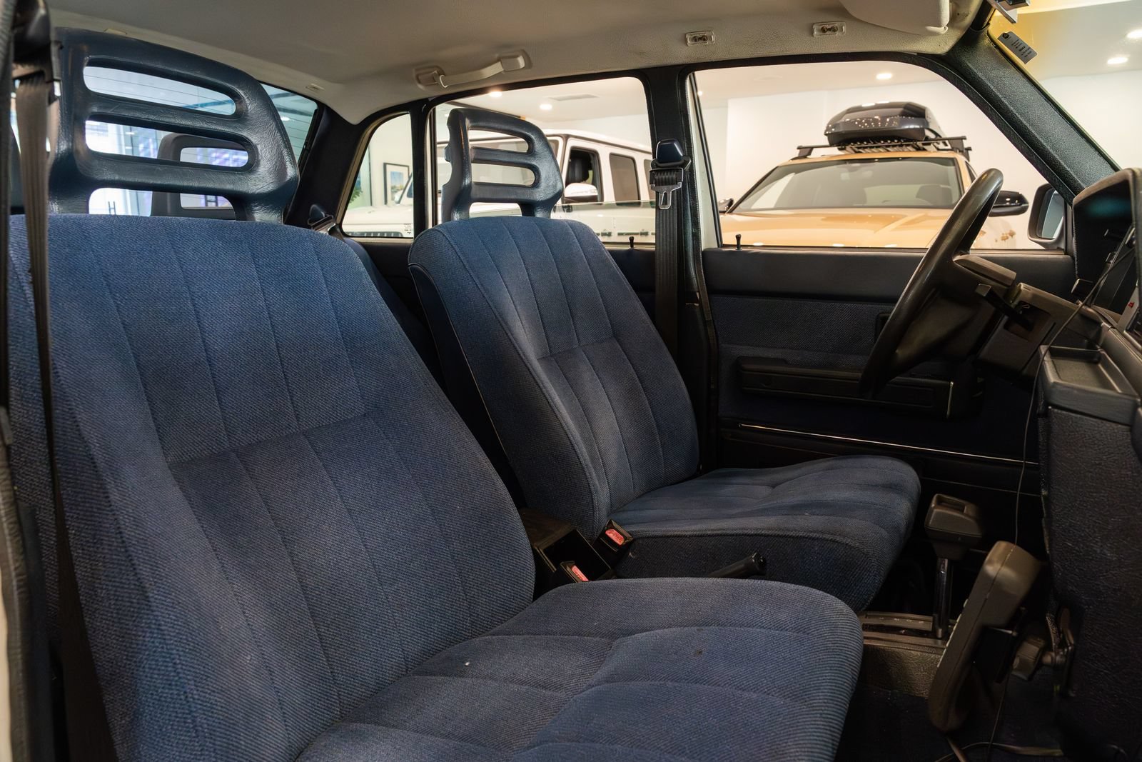 Used 1989 Volvo 240 DL RWD image 26