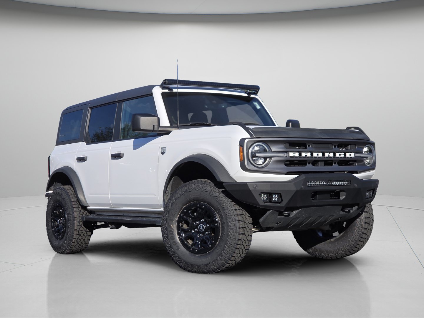 Used 2023 Ford Bronco Big Bend AWD/4WD image 2