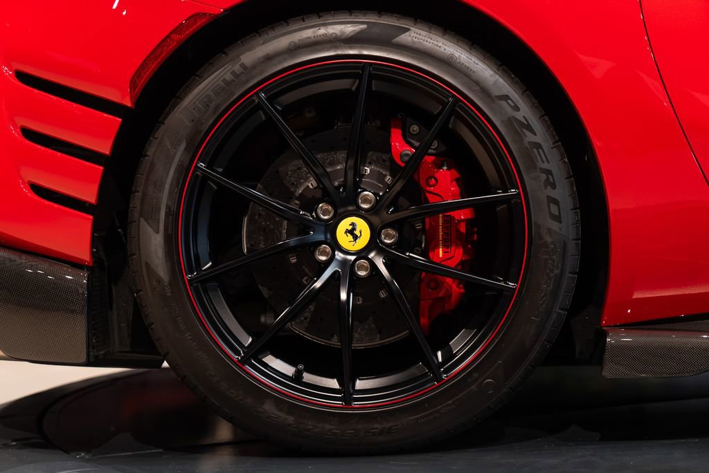 Certified 2022 Ferrari 812 Competizione RWD image 15