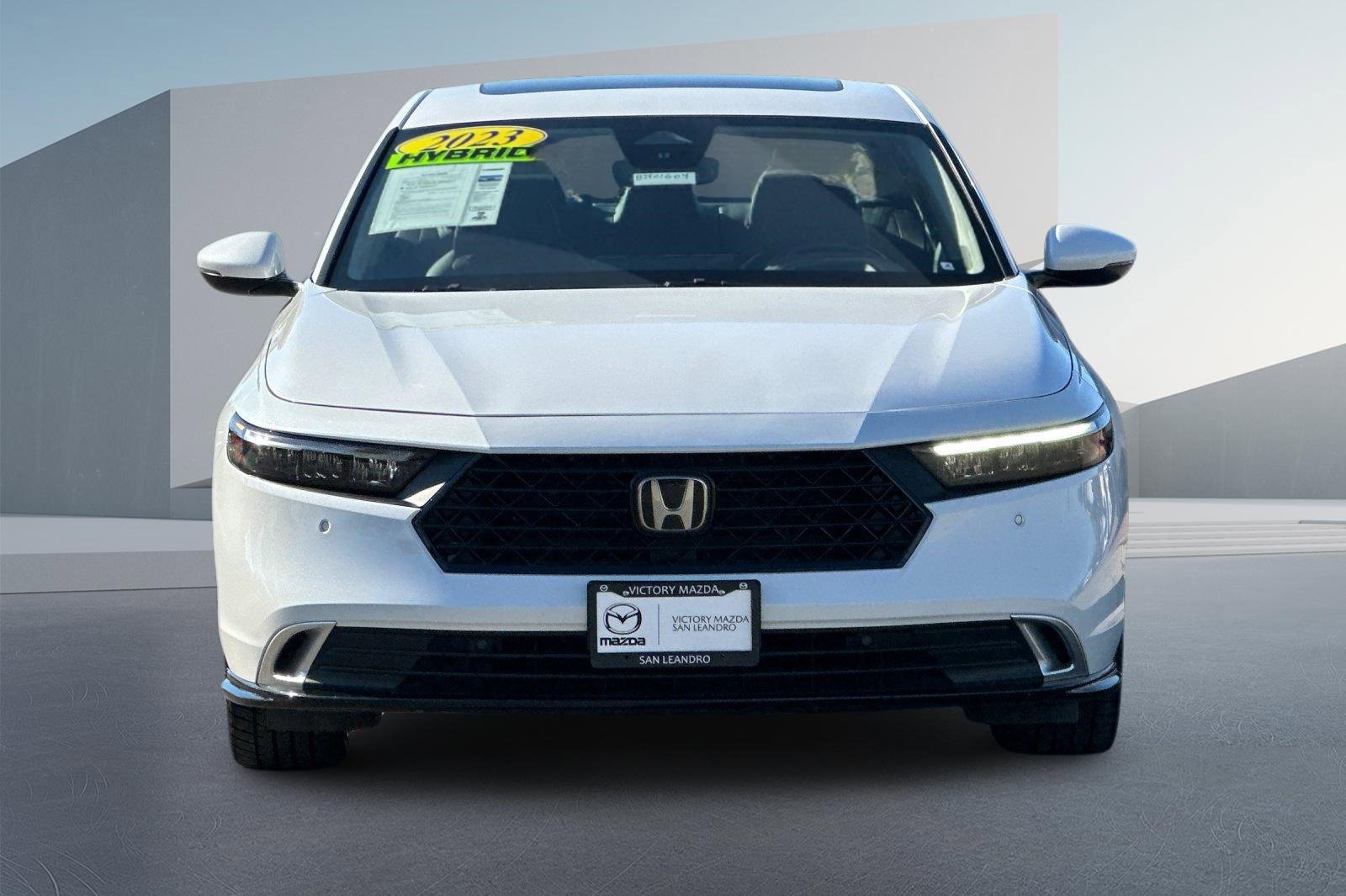 Used 2023 Honda Accord Touring image 9